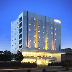 Amaris Hotel Serpong Tangerang